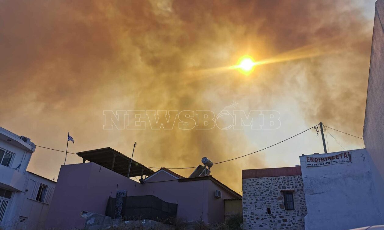 Φωτιά στη Ρόδο: Πάνω από το Γεννάδι οι φλόγες - Απειλούνται σπίτια