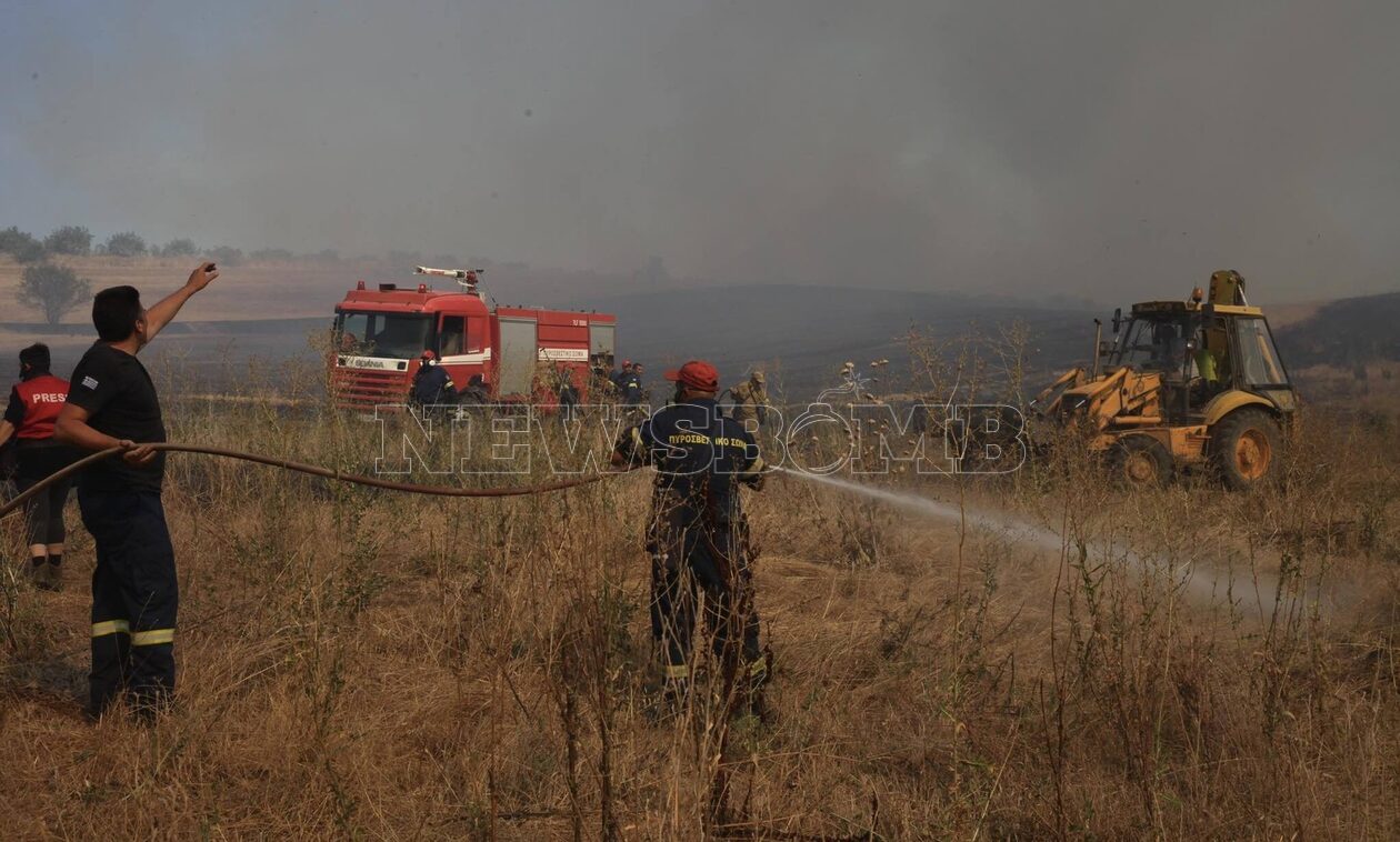 Φωτιά στον Βόλο: Νέο μήνυμα του «112» για εκκένωση δύο περιοχών