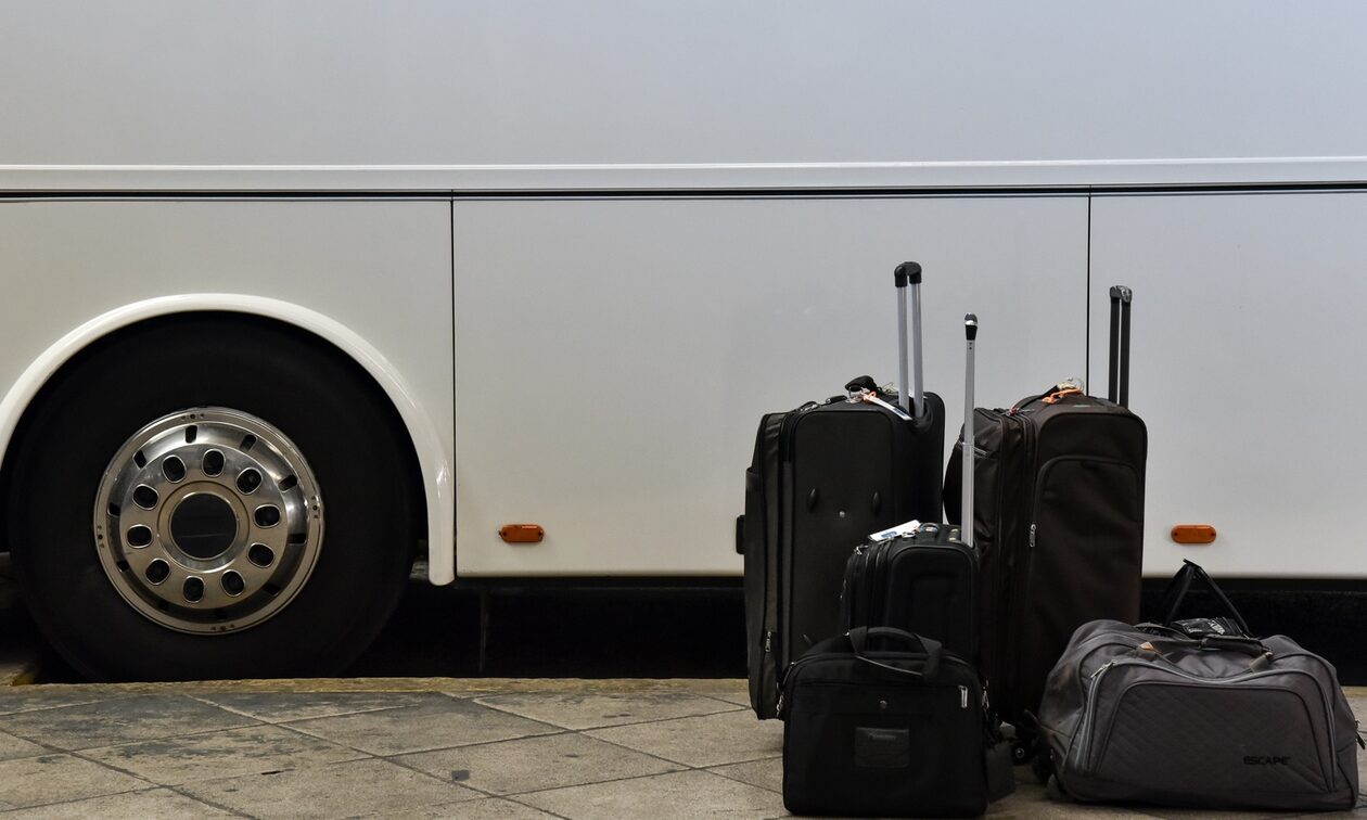 Ακινητοποιημένο στην εθνική λεωφορείο του ΚΤΕΛ Μεσσηνίας - Τι συνέβη