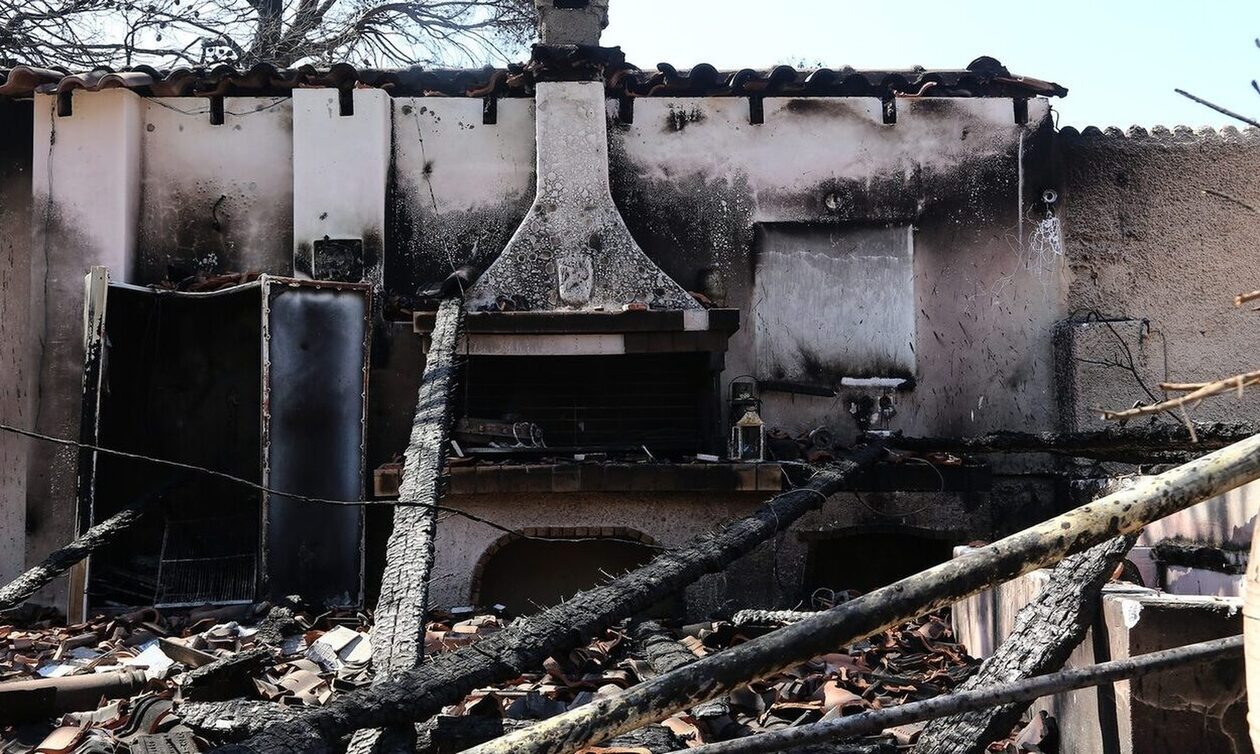 ΑΑΔΕ: Παράταση προθεσμιών φορολογικών υποχρεώσεων για τους πληγέντες από πυρκαγιές