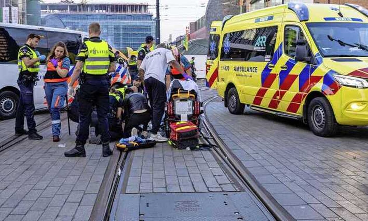 Ρότερνταμ: Τρεις συλλήψεις για τους πυροβολισμούς σε φεστιβάλ - Μεταξύ αυτών και ένα από τα θύματα