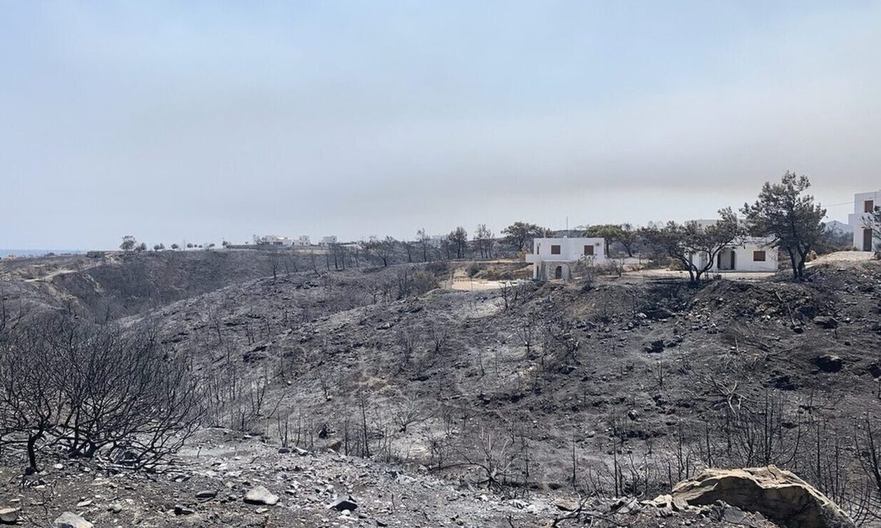 Μια περιοχή μεγαλύτερη από το Λονδίνο κάηκε από τις πυρκαγιές στην Ελλάδα