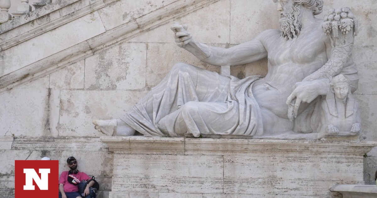 Italia: I turisti tedeschi distruggono una statua di 150 anni in una villa in affitto – Newsbomb – Notizie