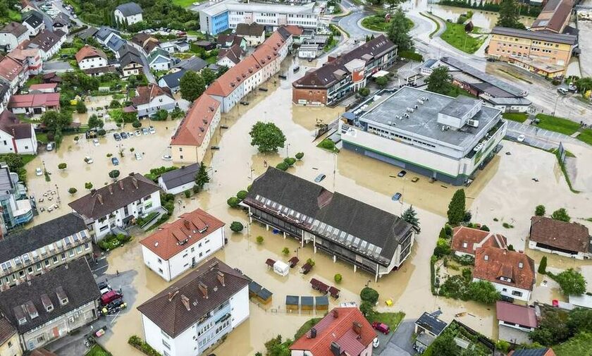 Σλοβενία: Κατακλυσμιαίες βροχές βιβλικών διαστάσεων - Εκκενώνονται περιοχές