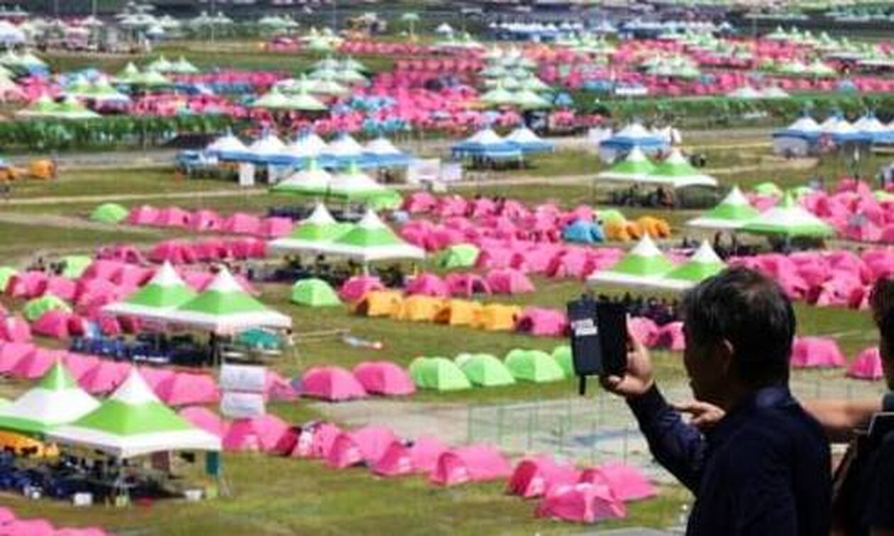 Χάος στη Νότια Κορέα: Αποσύρονται άρον άρον από παγκόσμια προσκοπική διοργάνωση λόγω καύσωνα