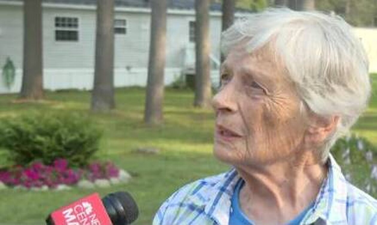 HΠΑ: 87χρονη γυναίκα πάλεψε και μετά...τάισε τον διαρρήκτη του σπιτιού της - Η viral ιστορία