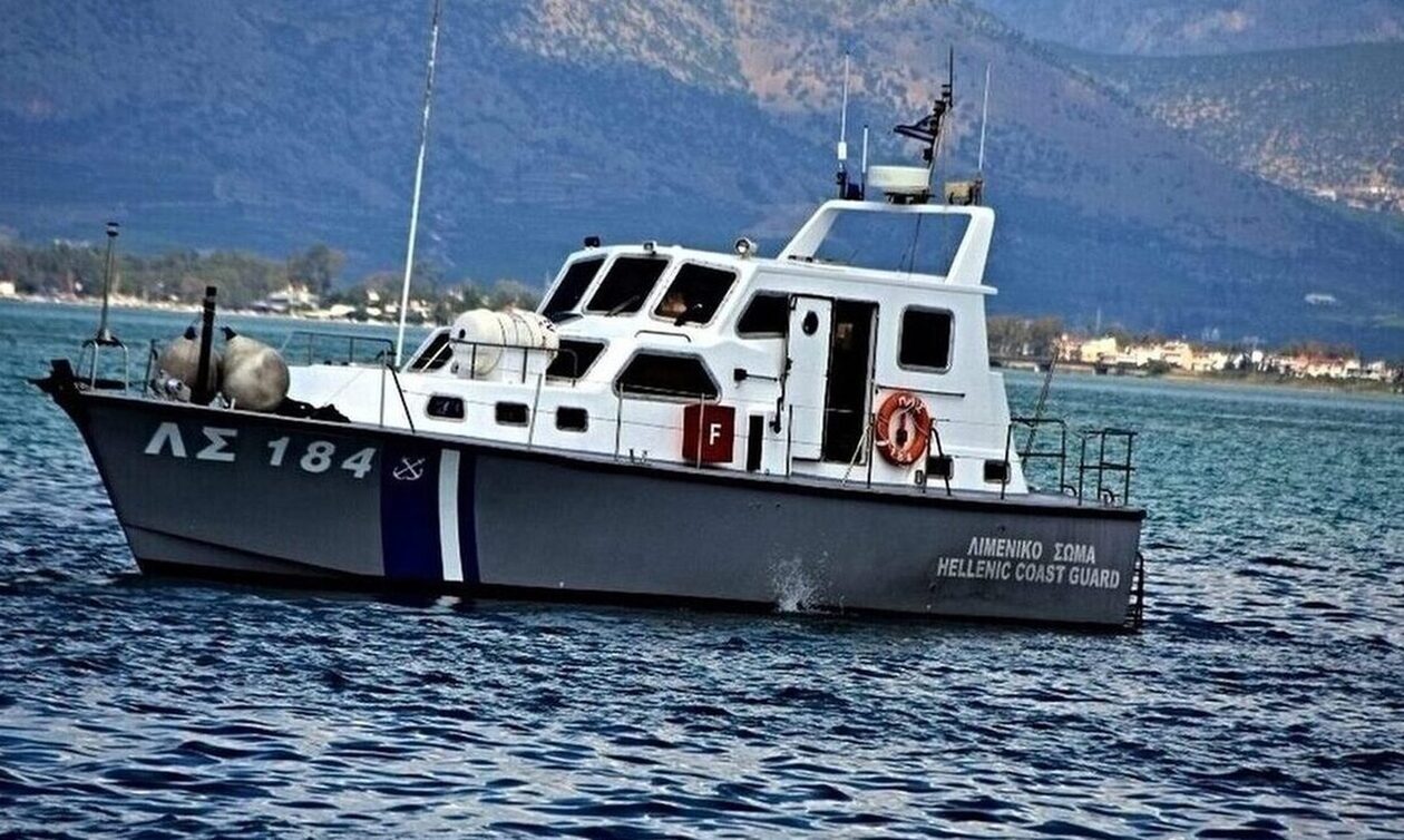 Ξάνθη: Αναποδογύρισε βάρκα με ένα άτομο - Επιχείρηση διάσωσης από το Λιμενικό