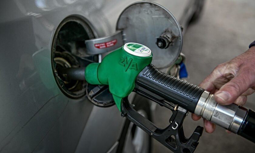 Καύσιμα: «Μέχρι τα μέσα Αυγούστου θα μείνουν ίδιες οι τιμές»