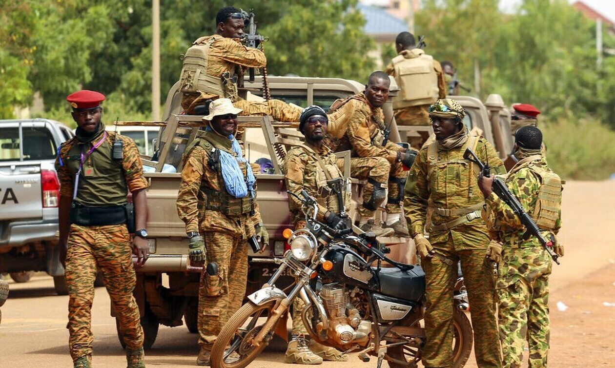 Μπουρκίνα Φάσο: Τουλάχιστον 20 νεκροί σε επίθεση που αποδίδεται σε τζιχαντιστές