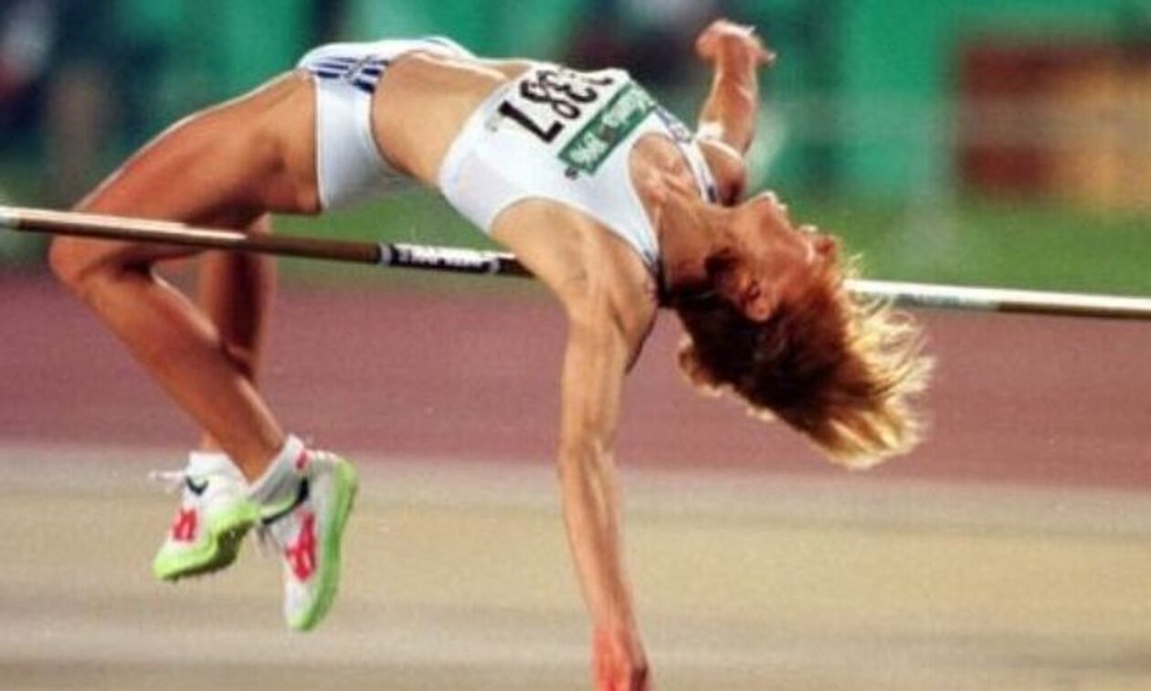 «Ψήλωσε» 33 εκατοστά σε 1 στιγμή: Η Ελληνίδα που πέταξε για Ολυμπιακό μετάλλιο κάνοντας ρεκόρ Γκίνες