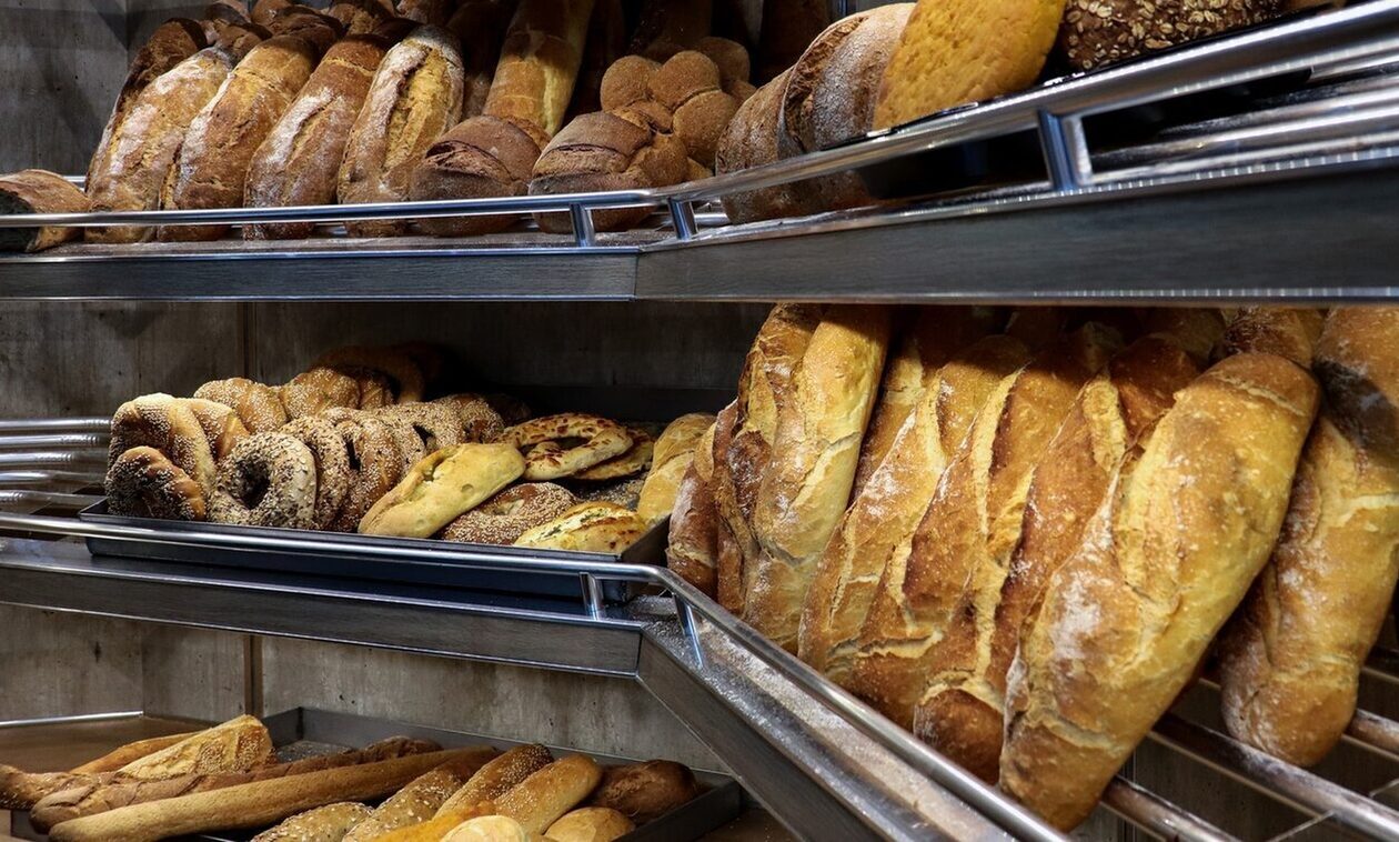 Ομοσπονδία Αρτοποιών: Έρχεται αύξηση 7-10% στα άλευρα - Τι θα γίνει με το ψωμί