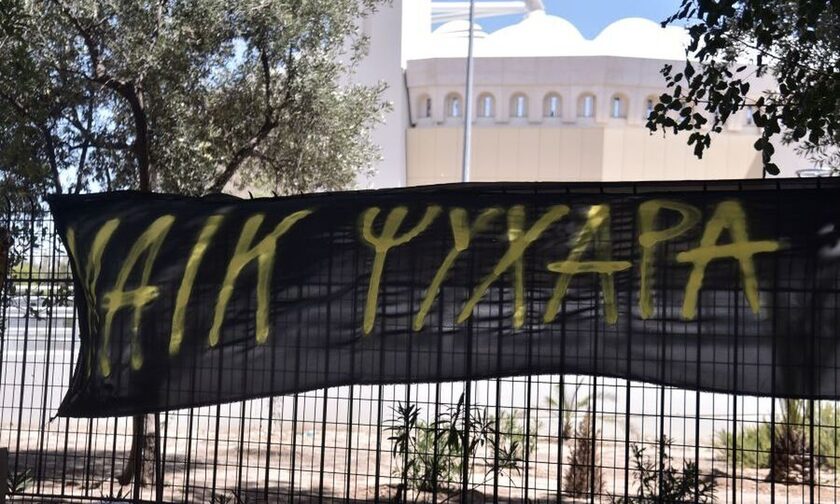 Δολοφονία Μιχάλη: Οι αντιδράσεις και τα μηνύματα των ελληνικών ομάδων