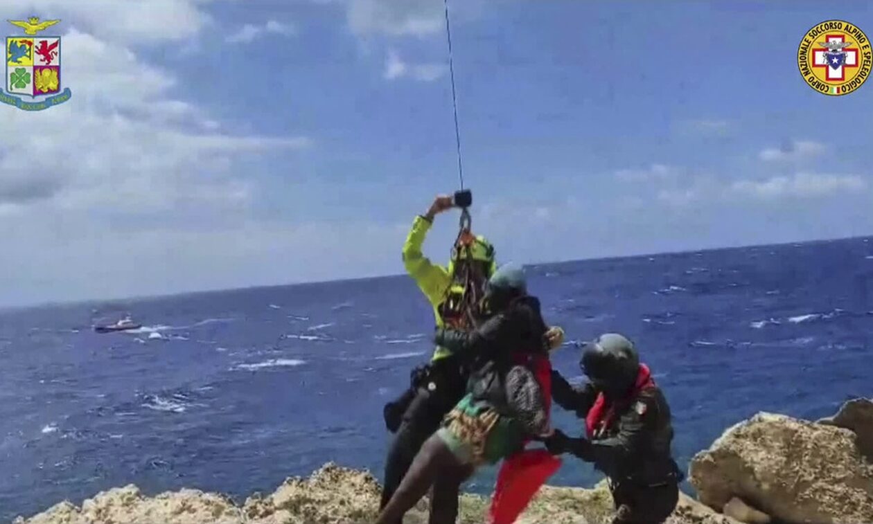 Ιταλία: 41 μετανάστες νεκροί από ναυάγιο σκάφους στην κεντρική Μεσόγειο
