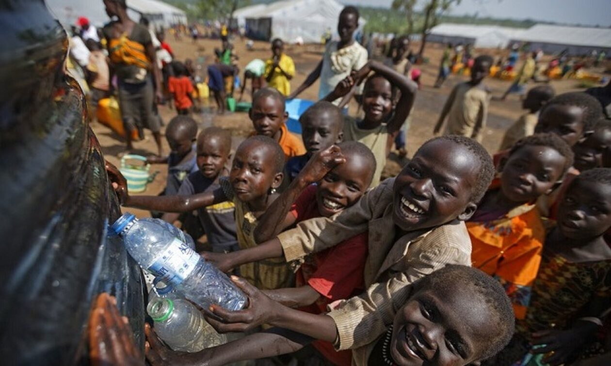 Πόλεμος στο Σουδάν: Πάνω από 4 εκατομμύρια εκτοπισμένοι και πρόσφυγες
