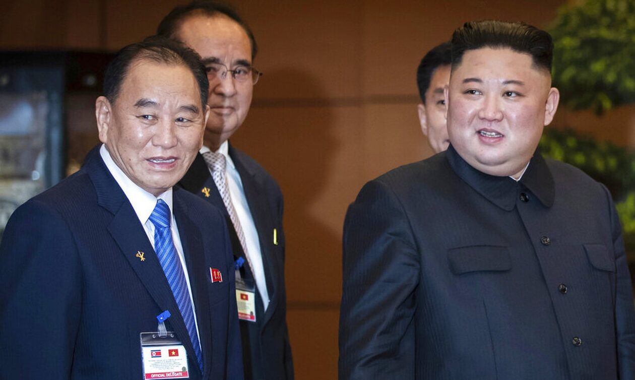 Βόρεια Κορέα: O Κιμ έπαυσε τον αρχηγό του στρατού και ζήτησε «προετοιμασία για πόλεμο»
