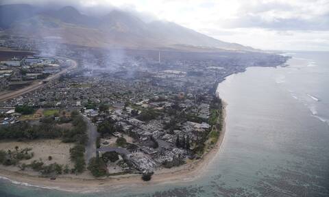 Χαβάη: Στάχτη και θρήνος στον «παράδεισο»- 53 νεκροί, 1000 αγνοούμενοι - Η Όπρα στο πλευρό θυμάτων