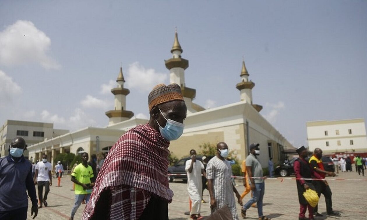 Τέμενος κατέρρευσε στη Νιγηρία: Επτά προσκυνητές νεκροί