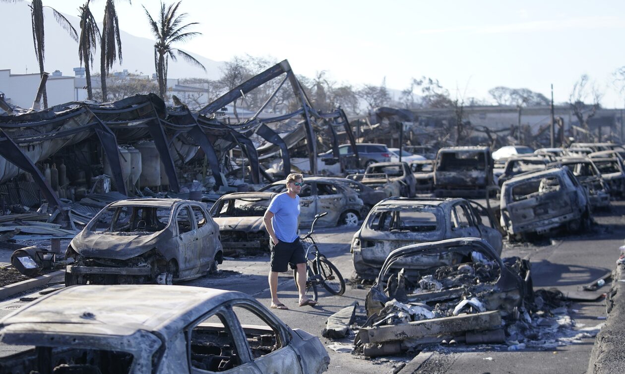 Χαβάη: Τουλάχιστον 67 νεκροί από τις φωτιές – Βρίσκουν απανθρακωμένους στα χαλάσματα