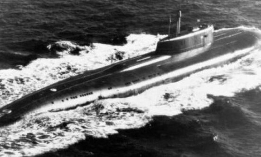 Το «αβύθιστο» ρωσικό υποβρύχιο «Κουρσκ» πήρε στον βυθό 118 ψυχές