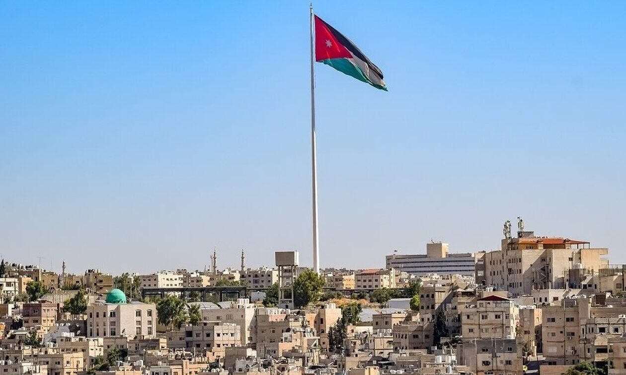 Ιορδανία: Ο ιορδανικός στρατός κατέρριψε drone που μετέφερε crystal meth από την Συρία