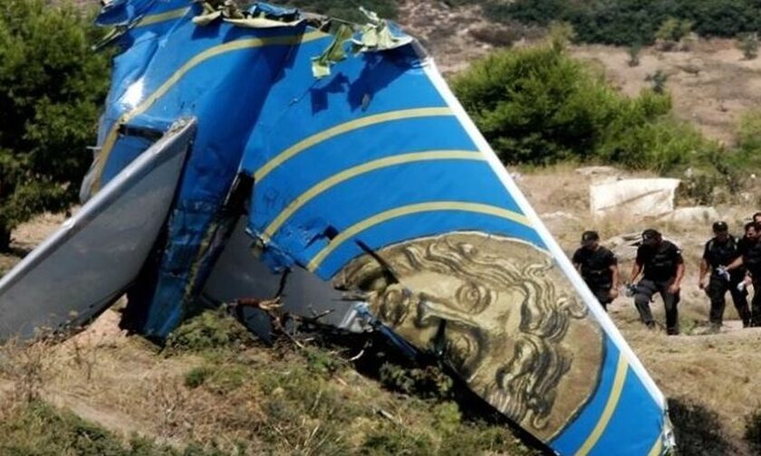 Η αεροπορική τραγωδία του κυπριακού «Ήλιος»: Η αεροσυνοδός έκανε προσπάθειες να το πιλοτάρει