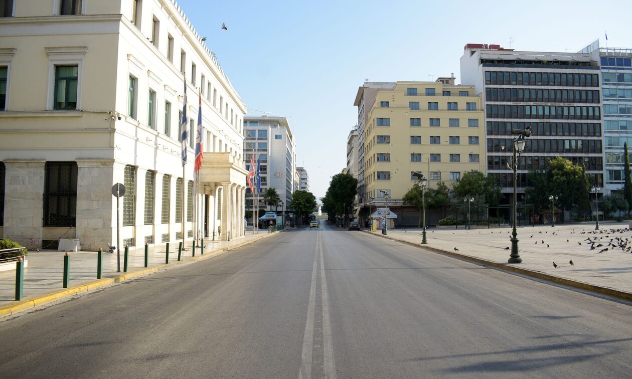 Δεκαπενταύγουστος: Έρημη πόλη η Αθήνα - Όπου φύγει φύγει και οι τελευταίοι αδειούχοι (pics)