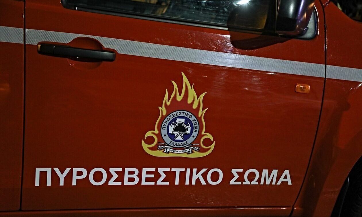 Θεσσαλονίκη: Φωτιά σε νταλίκα στο Δερβένι – Μεγάλη επιχείρηση της Πυροσβεστικής