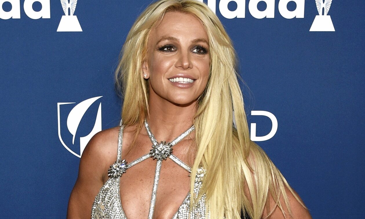 Britney Spears: Η πρώτη εμφάνισή της χωρίς τη βέρα της - Ώρες μετά την ανακοίνωση του χωρισμού της