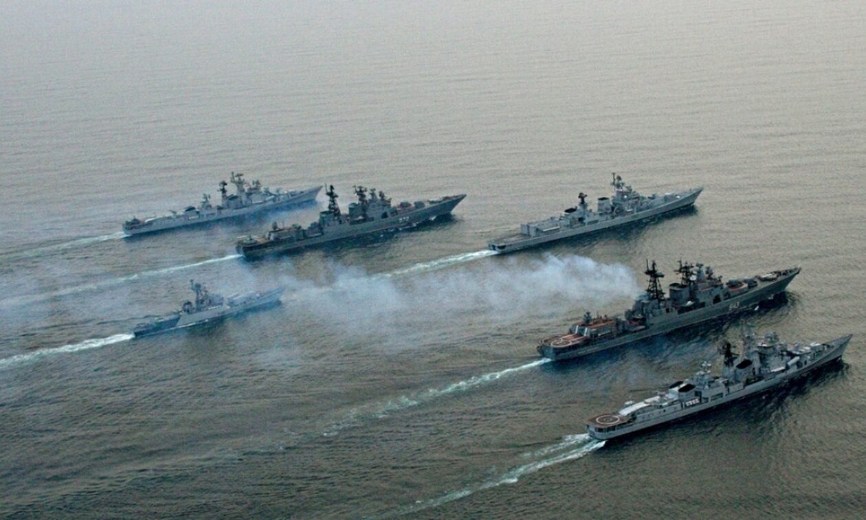 Ρωσία – Κίνα: Οι δύο χώρες διεξάγουν κοινά ναυτικά γυμνάσια στον Ειρηνικό Ωκεανό