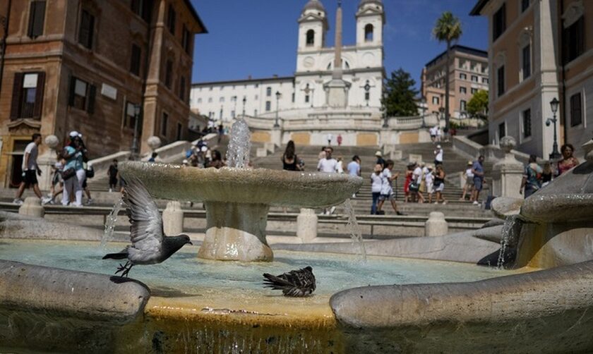 Νέο κύμα καύσωνα πλήττει την Ιταλία: Πέντε περιοχές σε κόκκινο συναγερμό