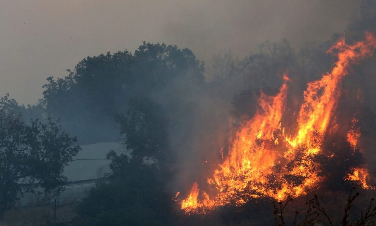Φωτιά στη Ροδόπη: Νέες εκκενώσεις οικισμών - Μήνυμα από το 112 σε Πολύανθο, Σώστη και Ληνό