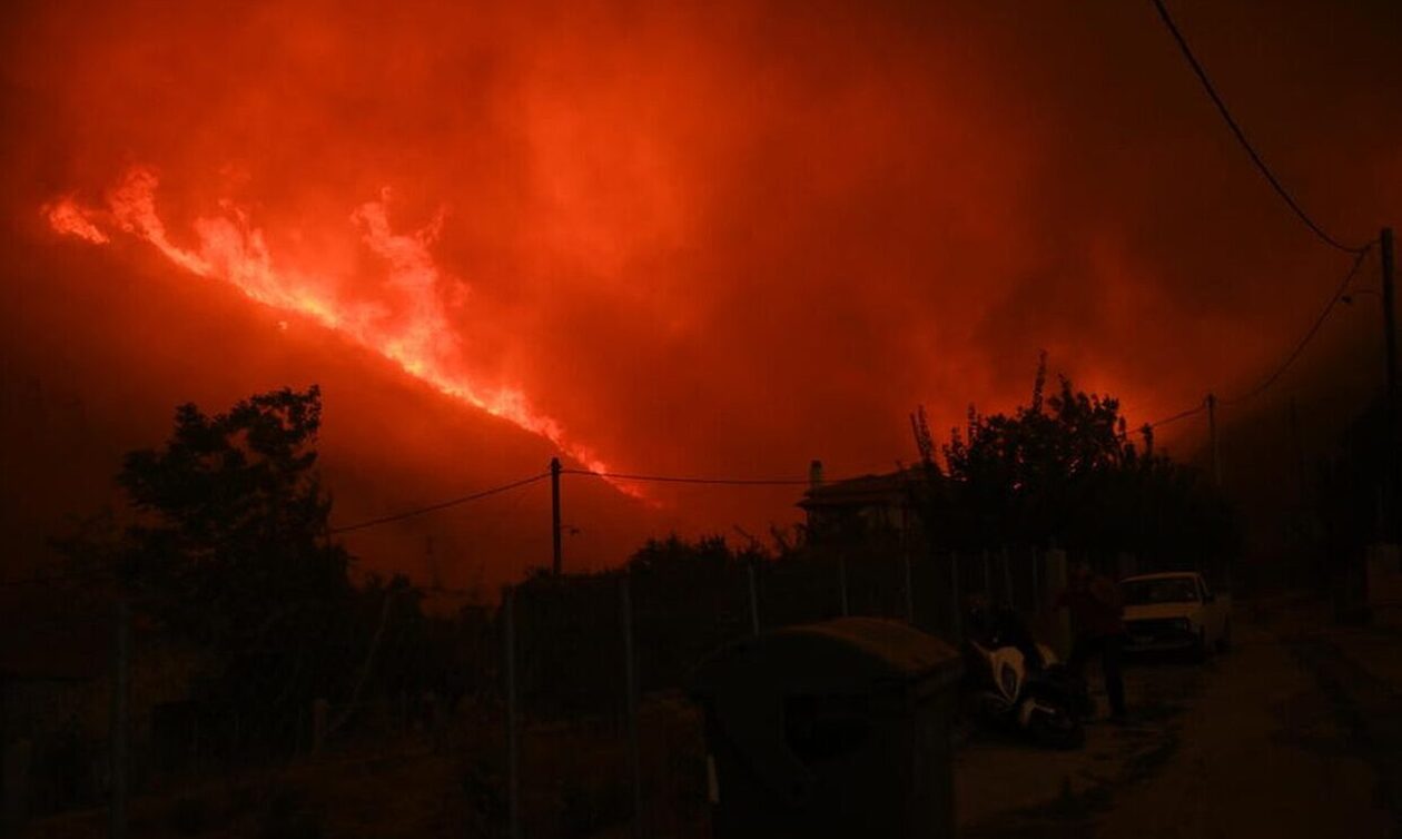Φωτιά στην Αλεξανδρούπολη: Νέο μήνυμα από το 112 - Εκκενώνεται ο οικισμός Παλινοστούντων Παλαγίας