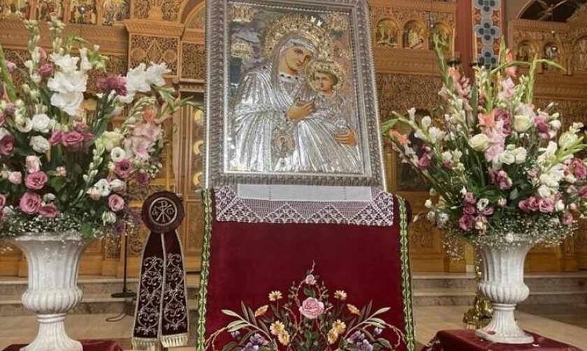 Μητροπολιτικός Ναός Χανίων: Συνεχίζεται το προσκύνημα στην εικόνα Παναγίας Γιάτρισσας