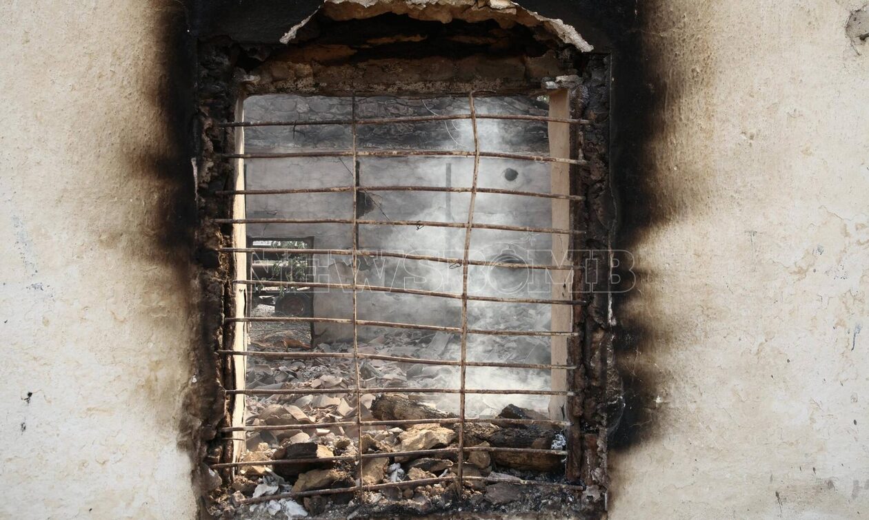 Φωτιά Αλεξανδρούπολη: Στάχτη και αποκαϊδια -Μετρούν τις πληγές τους οι κάτοικοι του χωριού Μεσημβρία