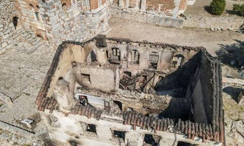 Κλειστή η Μονή Όσιου Λουκά μετά τη φωτιά  - Θλιβερές εικόνες καταστροφής