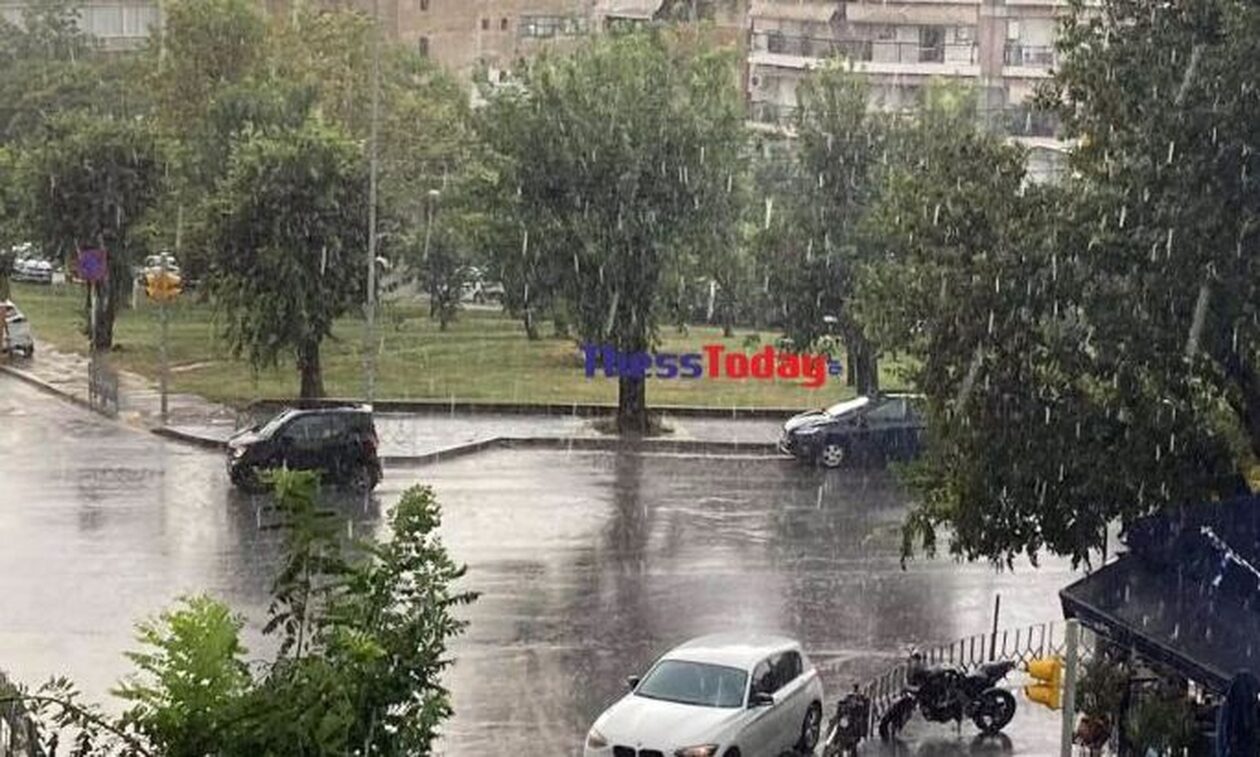 Καιρός: Έβρεξε στη Θεσσαλονίκη