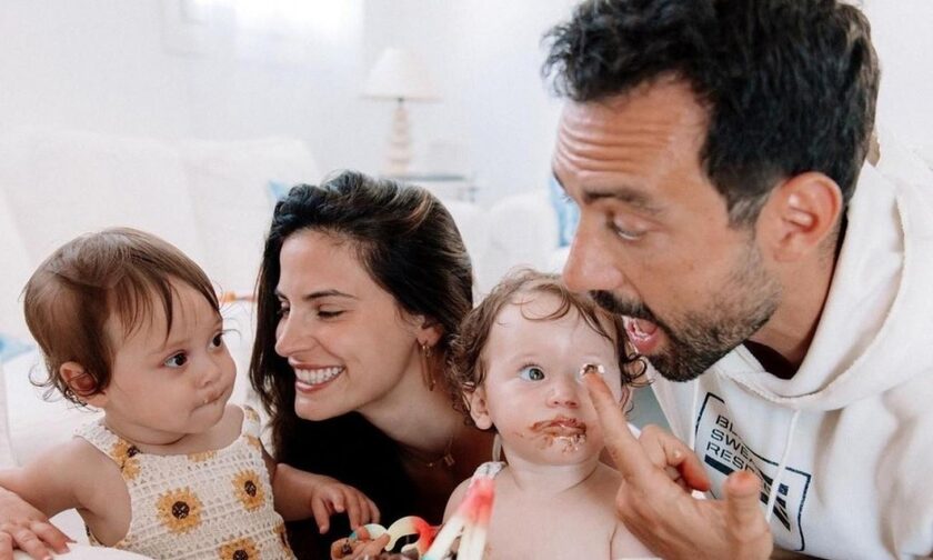 Σάκης Τανιμανίδης: Η νέα φωτογραφία με τις κόρες του!