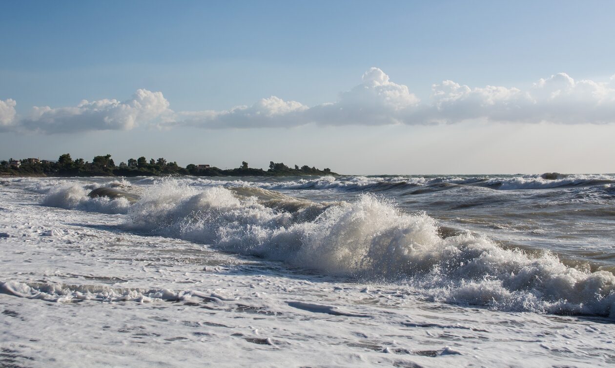 Ακόμη ένας πνιγμός στη θάλασσα - Νεκρός ανασύρθηκε 87χρονος σε παραλία της Καβάλας