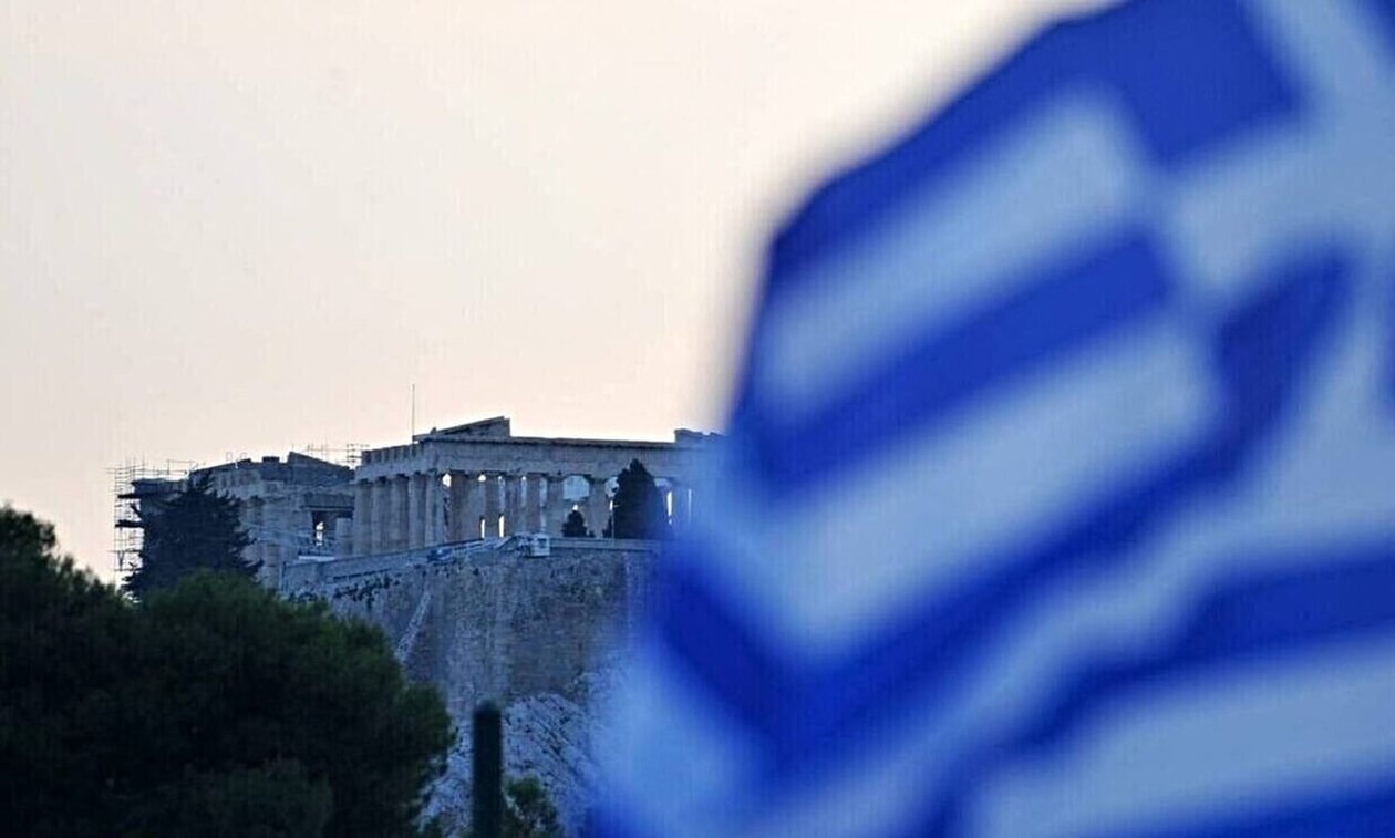 Διεθνείς οίκοι: Ανανεώνουν την «ψήφο εμπιστοσύνης» στο ελληνικό χρηματιστήριο και τις τράπεζες