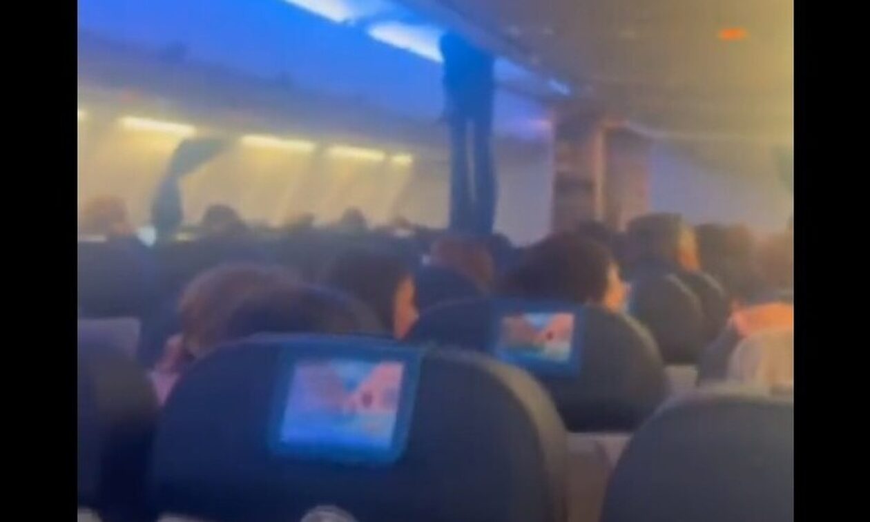 Τρόμος σε πτήση: Επιβάτες ούρλιαζαν και έκλαιγαν κατά τη διάρκεια ισχυρών αναταράξεων