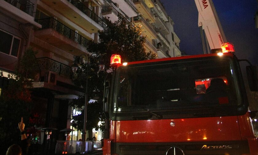 Θεσσαλονίκη: Πυρκαγιά σε μονοκατοικία στην Άνω Πόλη