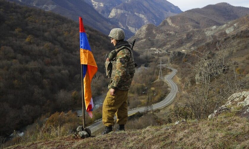 Αυξάνεται η ένταση στη μεθόριο Αρμενίας-Αζερμπαϊτζάν