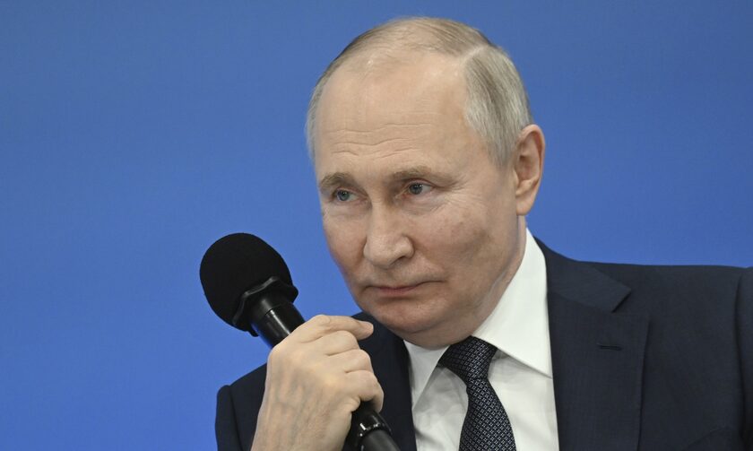 Βλαντιμίρ Πούτιν: Ανίκητη η Ρωσία όπως στον Β΄ Παγκόσμιο Πόλεμο