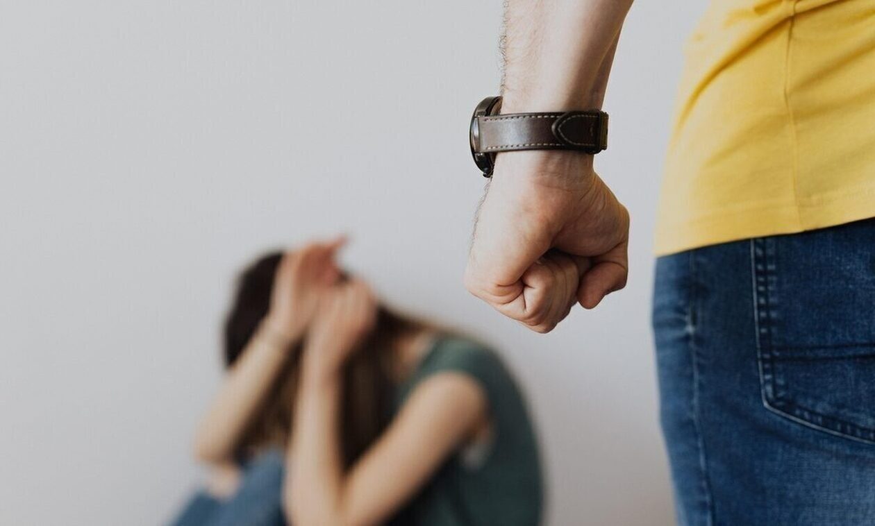 Ενδοοικογενειακή βία: Στη φυλακή όσοι προκαλούν σωματική βλάβη