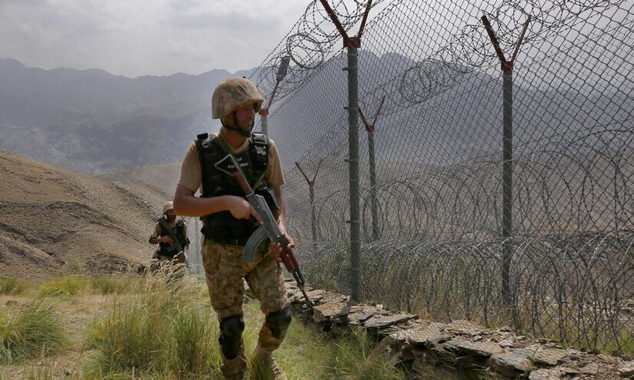 Πακιστάν: Ο στρατός απώθησε επίθεση των Πακιστανών Ταλιμπάν στα σύνορα με το Αφγανιστάν