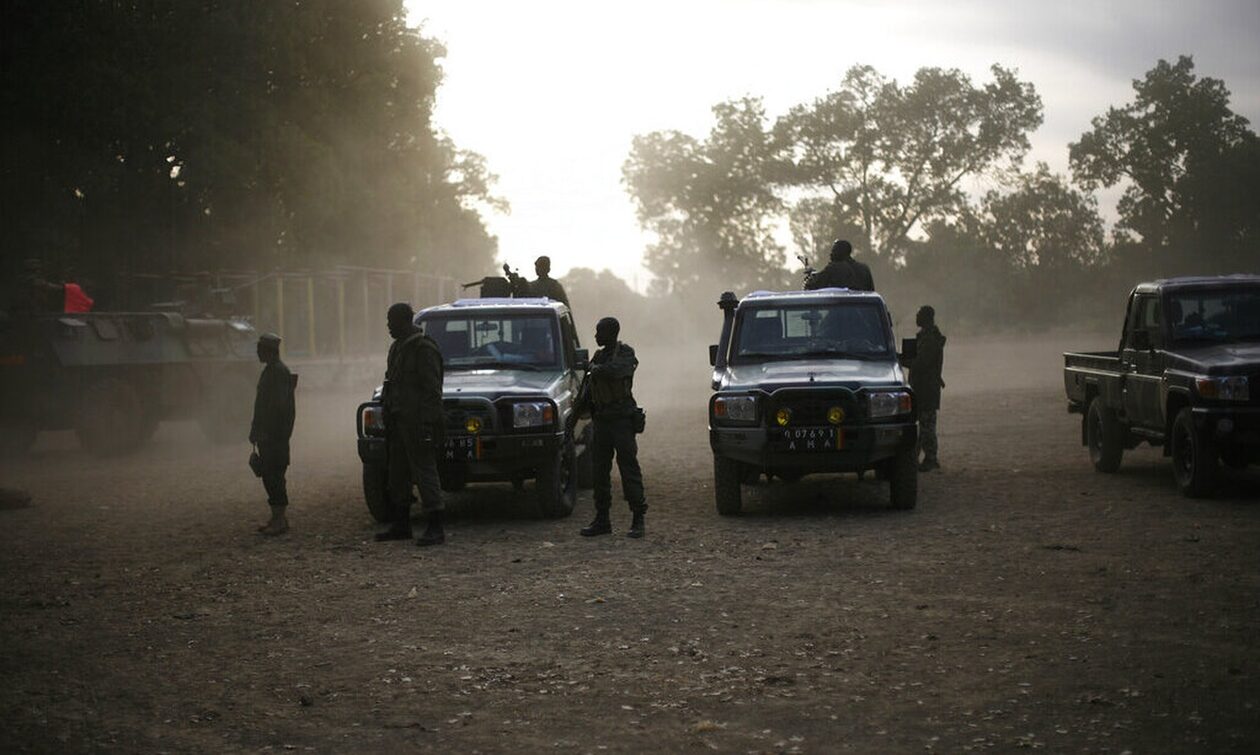 Τριήμερο εθνικό πένθος στο Μάλι μετά από πολύνεκρες επιθέσεις της Αλ Κάιντα