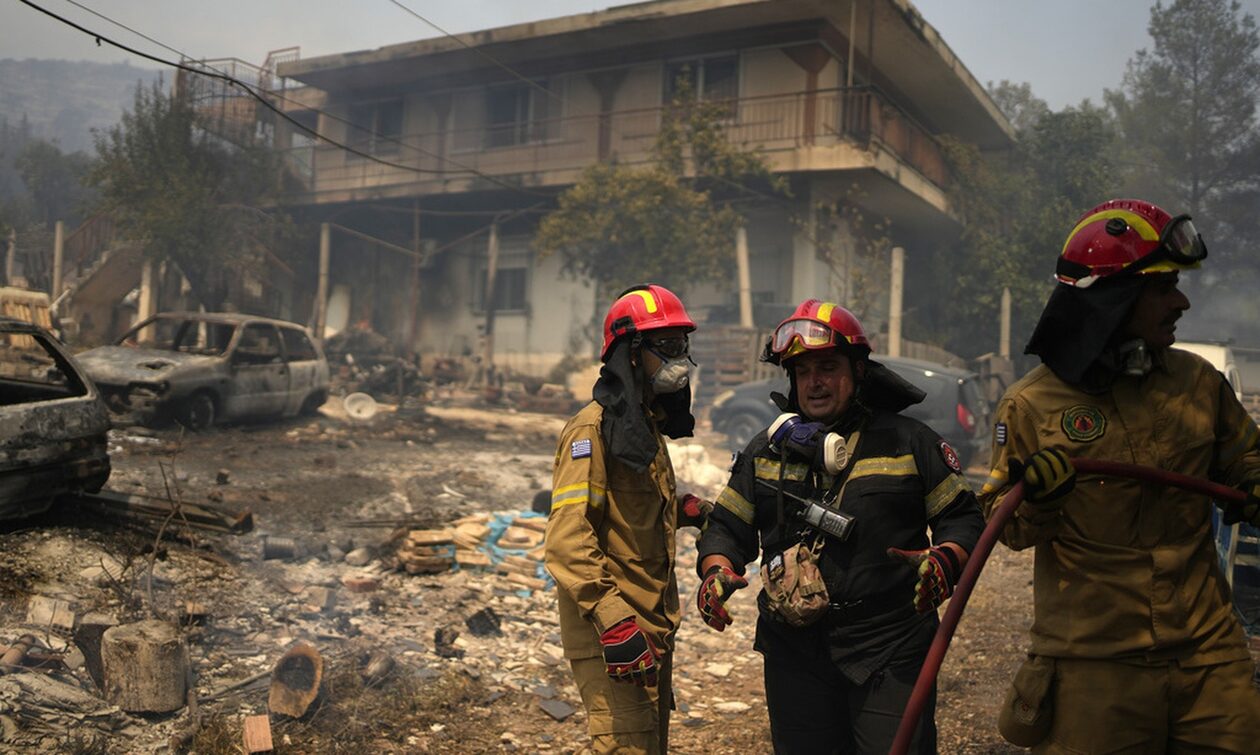 Αναστολή των συμβάσεων εργασίας για τις πληγείσες περιοχές από τις καταστροφικές φωτιές