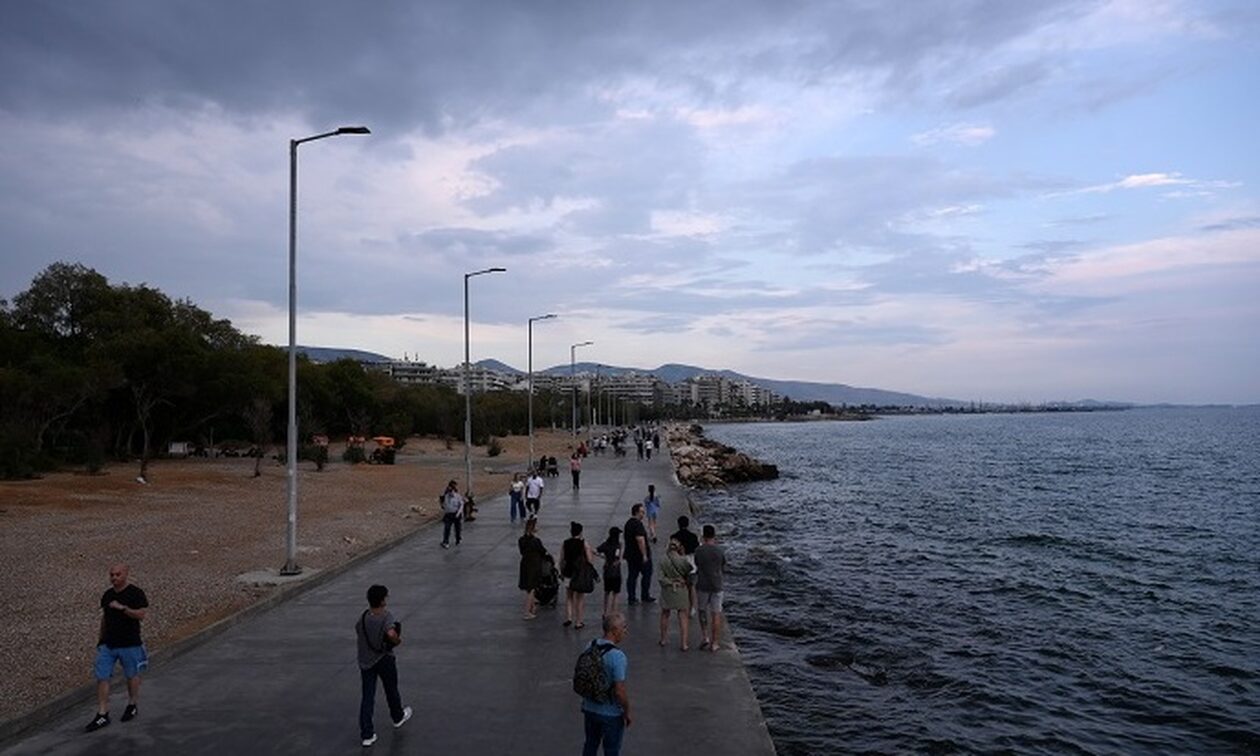 O καιρός: Ασθενείς βροχές θα συνεχιστούν σε Θεσσαλία, Εύβοια και Κρήτη
