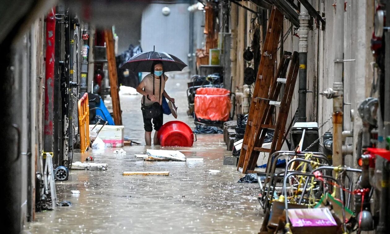 Από τις πλημμύρες στο Χονγκ Κονγκ έως την κακοκαιρία Daniel - Τα ακραία καιρικά φαινόμενα παγκοσμίως