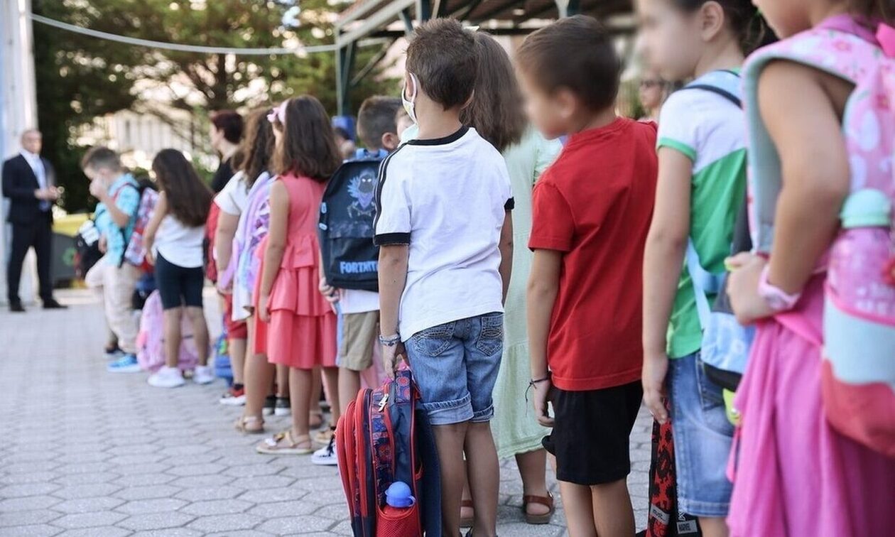 Πρώτο κουδούνι σήμερα στα σχολεία - Μια εβδομάδα μετά θα ανοίξουν στη Θεσσαλία